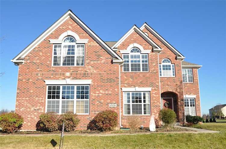 2556 Diamond Lake Dr Carmel, IN 46074