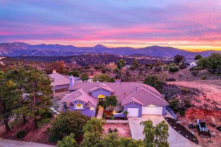 1019 Bremen Way Alpine, CA 91901