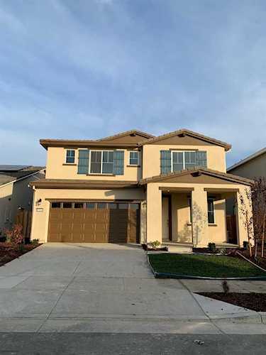 10060 Talung Drive Stockton, CA 95219 | MLS 222144469 Photo 1