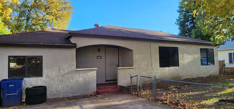 605 Loma St Redding, CA 96003