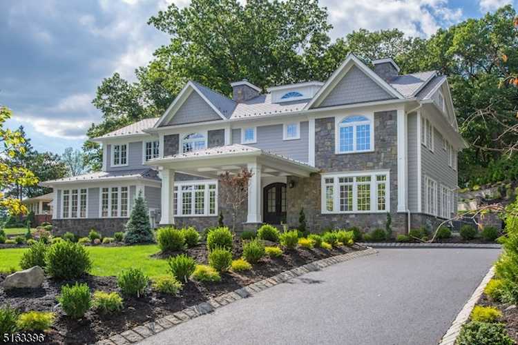 368 Hartshorn Dr Short Hills, NJ 07078