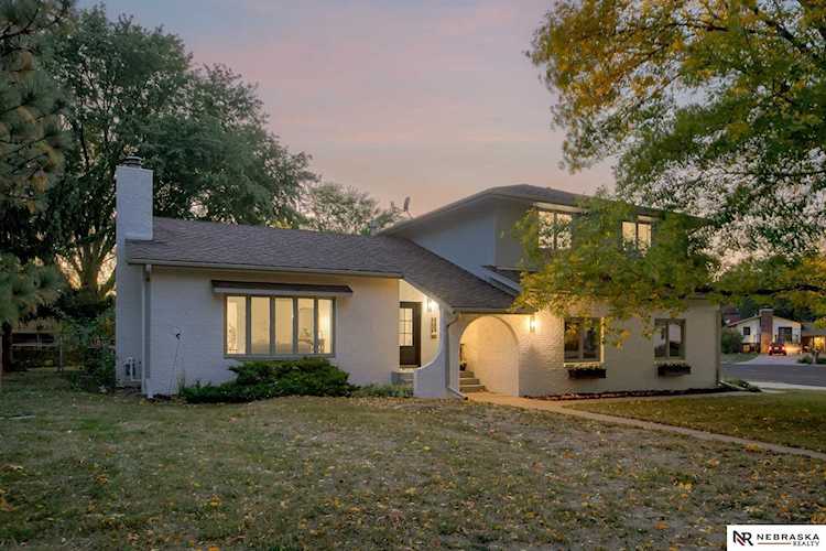 2901 Fox Hollow Rd Lincoln, NE 68506
