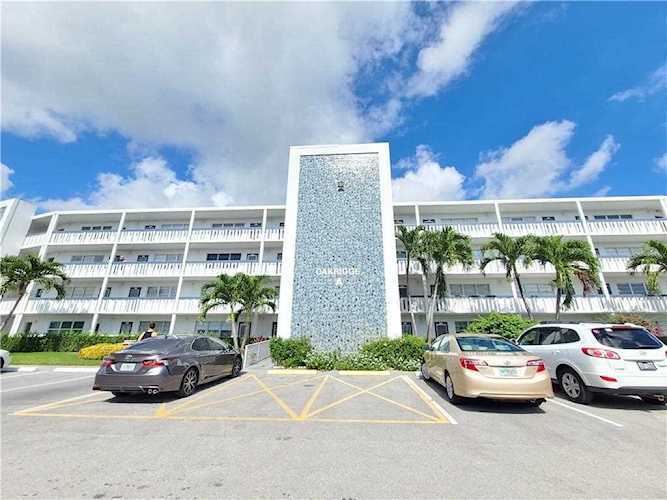 4009 Oakridge A #4009 Deerfield Beach, FL 33442