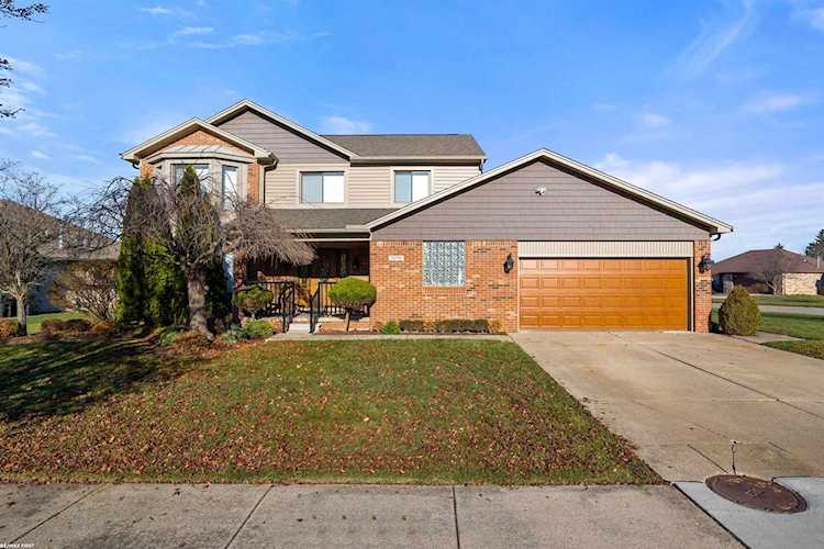 15779 Camden Dr, Macomb, MI 48042 in Bayberry Place Sub|Macomb MLS# 50096325 Photo 1
