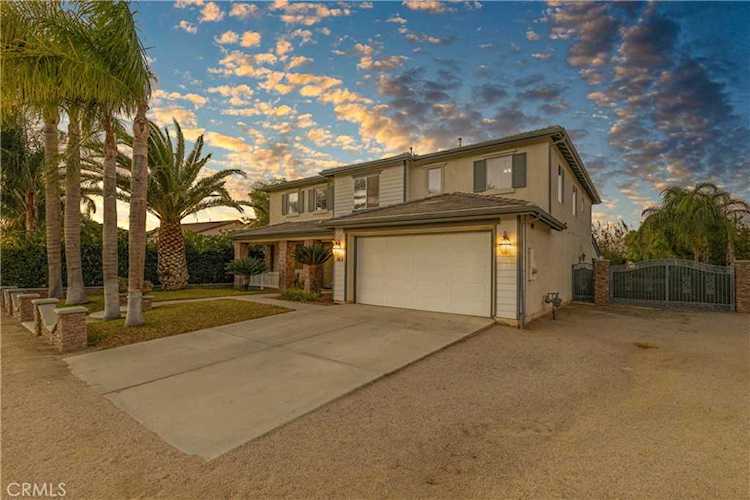 429 Cavaletti Ln Norco, CA 92860