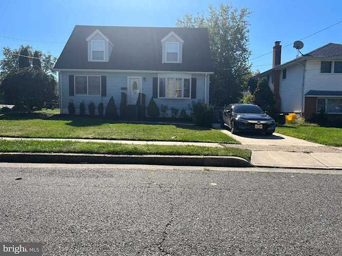5444 Baker Ave Pennsauken, NJ 08109