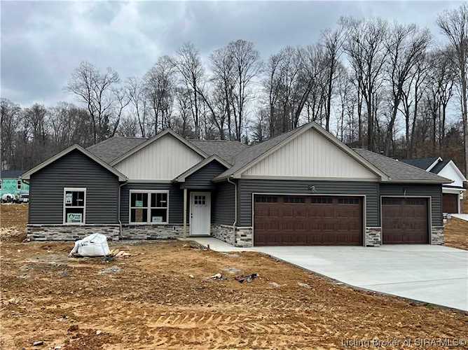 4201 Cedar Woods Ct Floyds Knobs, IN 47119