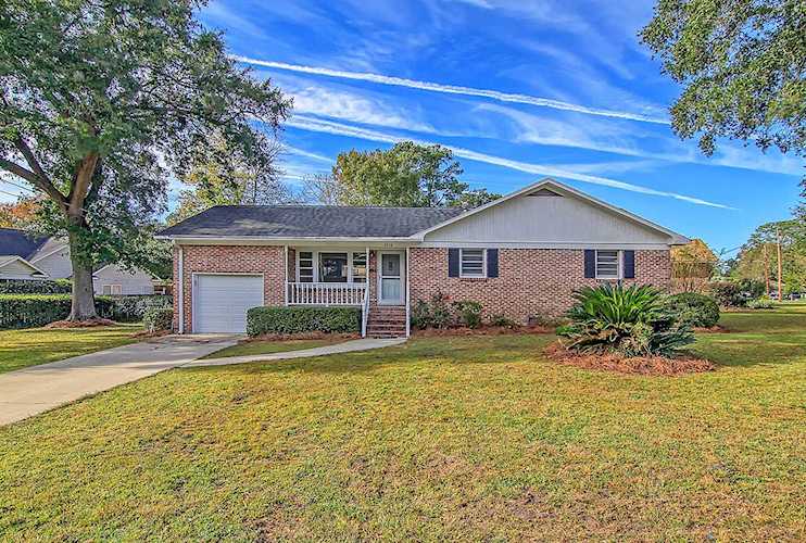 4418 Ventura Dr North Charleston, SC 29405 | MLS 22029412 Photo 1