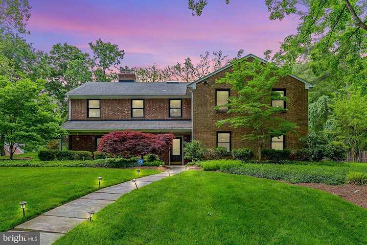 7600 Savannah Dr Bethesda, MD 20817