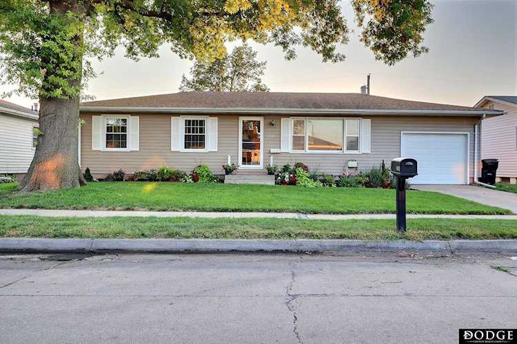 1645 Mayfair Ave Fremont, NE 68025 | MLS 22225082 Photo 1