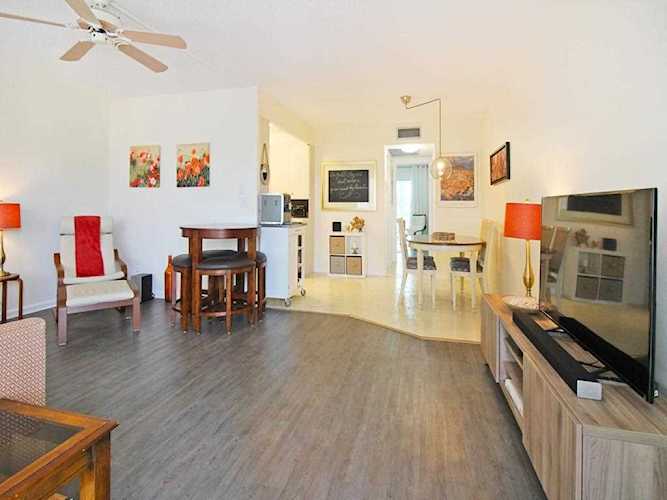 3055 Cambridge C #3055 Deerfield Beach, FL 33442