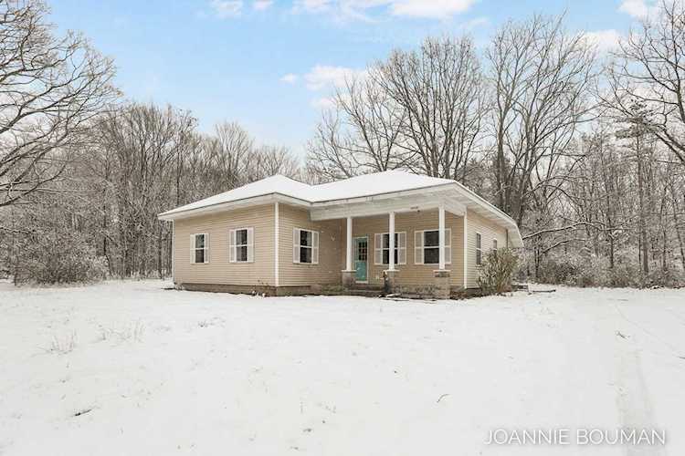 8408 Olive Shore Ave West Olive, MI 49460