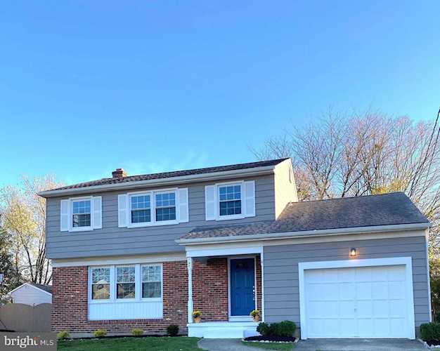127 Candlestick Ln Marlton, NJ 08053