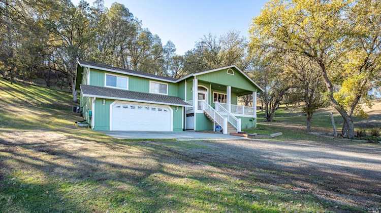 10157 Bell Avenue Lower Lake, CA 95457