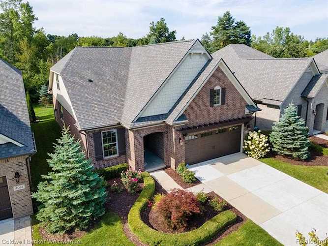 4033 Vendome, Auburn Hills, MI 48326 in Villa Montclair Occpn 2170|Oakland MLS# 60146347 Photo 1