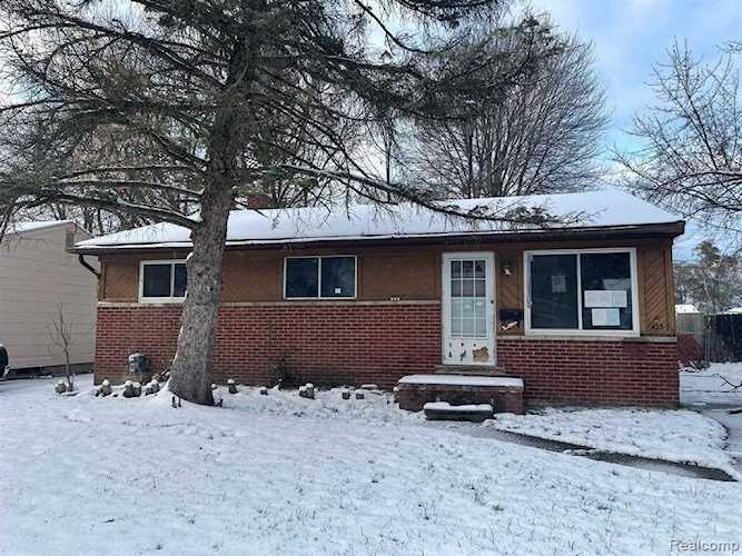 425 2nd Pontiac, MI 48340