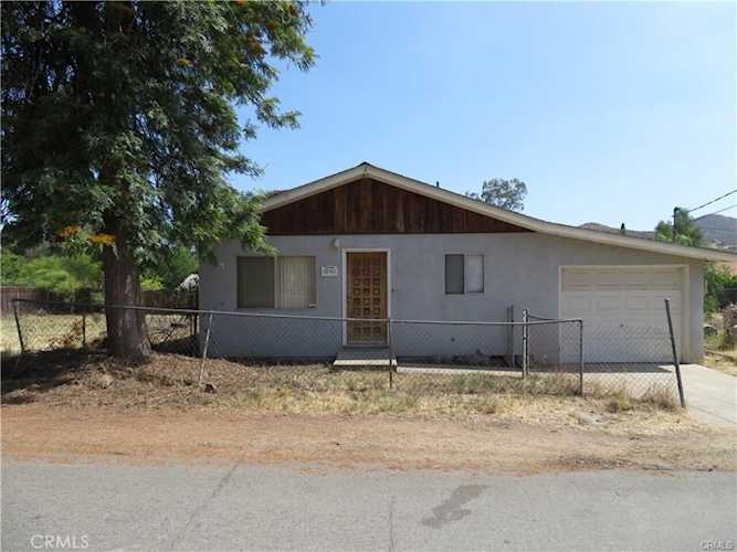 23701 Norma Dr Menifee, CA 92587