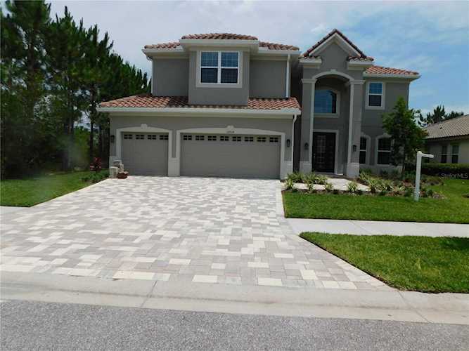 32924 Estate Garden Dr Wesley Chapel, FL 33545