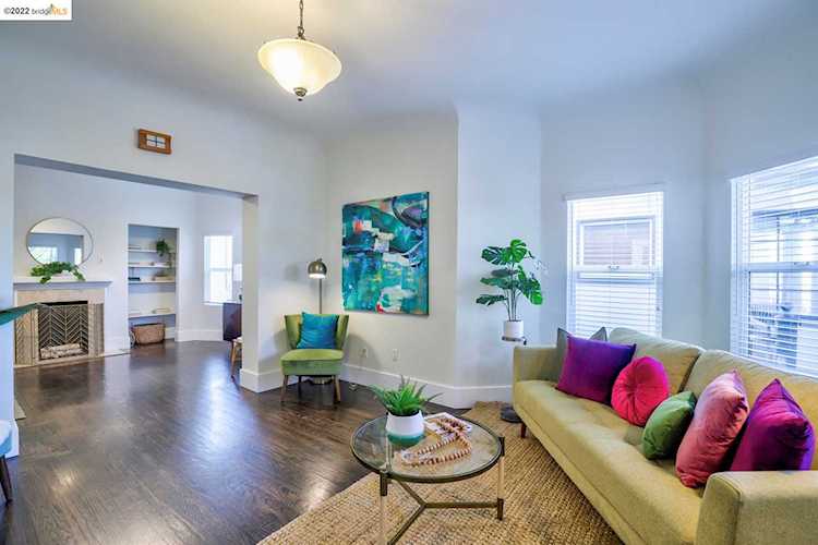 3826 Market St Oakland, CA 94608
