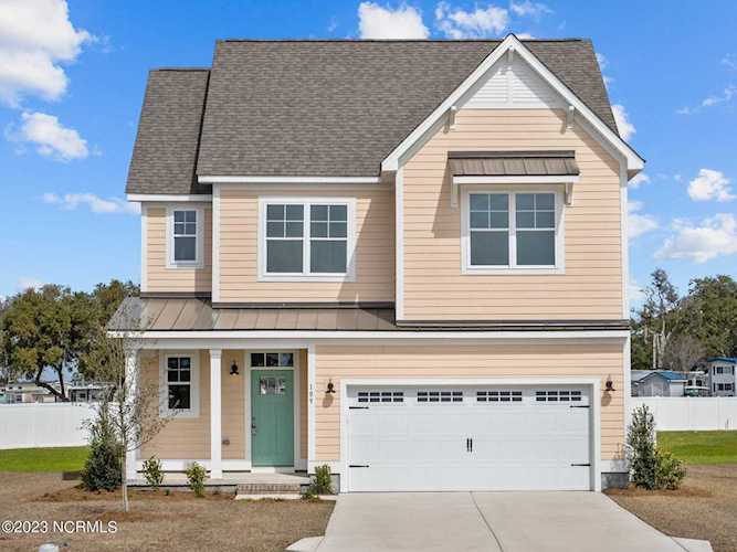 109 Firefly Circle Cedar Point, NC 28584