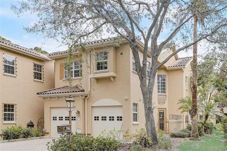 3955 Square East Ln #3 Sarasota, FL 34238