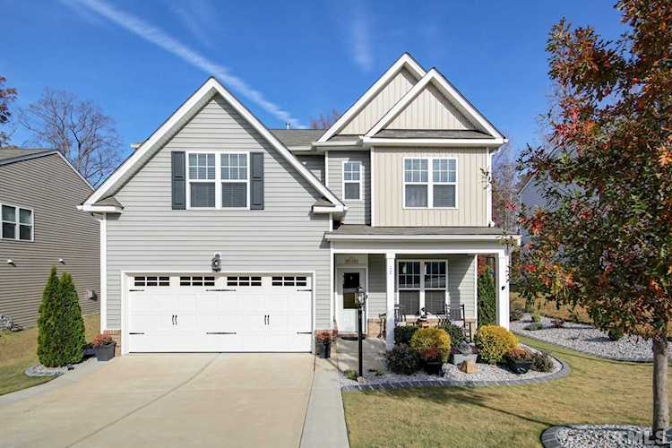 17 E Copenhaver Drive Clayton, NC 27527