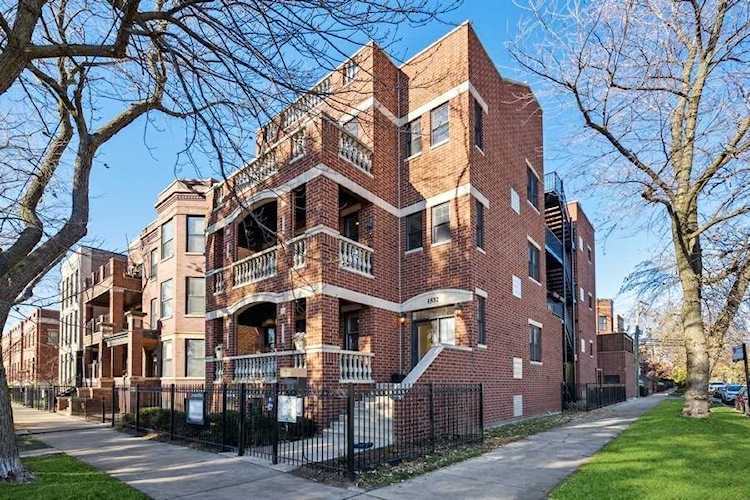 1532 W Wrightwood Ave #2 Chicago, IL 60614