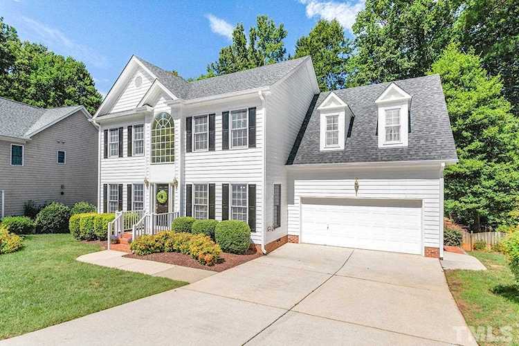 114 Ashwyn Court, Cary, NC 27518| Lochmere| MLS# 2474181 Photo 1
