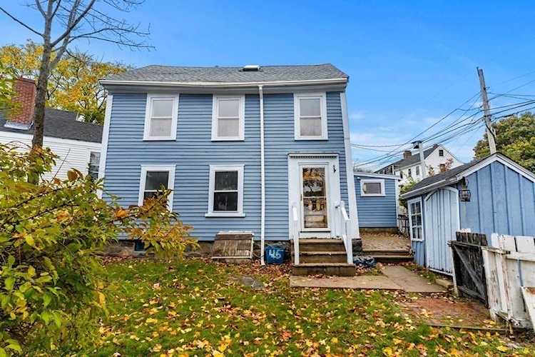 45 High St Marblehead, MA 01945