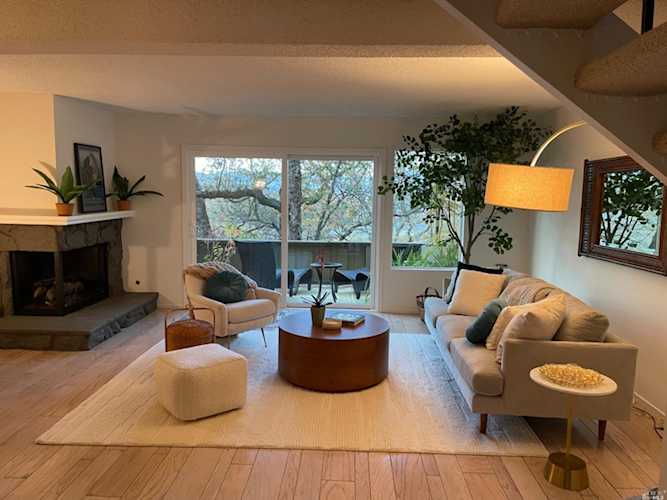 7 Oak Crest Court #B Novato, CA 94947 | MLS 322101625 Photo 1