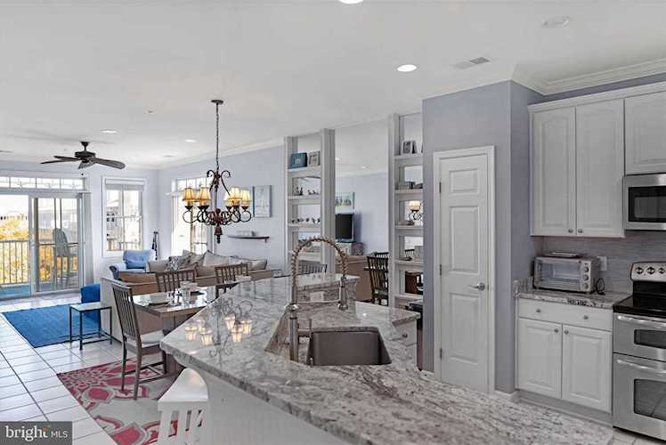 1 Fountain Dr #4E Ocean City, MD 21842