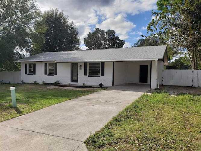 15025 Hillsborough Ave Dade City, FL 33523