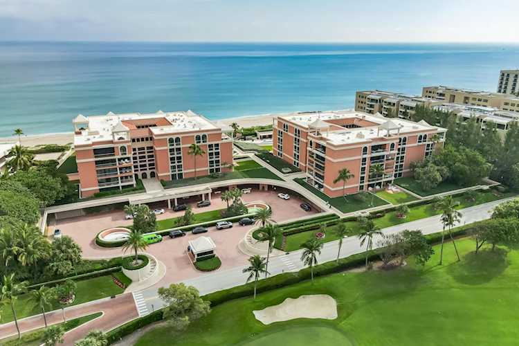 2 N Breakers Row #S21 Palm Beach, FL 33480