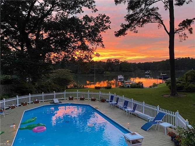 1212 Witchduck Bay Ct Virginia Beach, VA 23455 home for sale, MLS#10465336 - Crescas Real Estate Photo 1