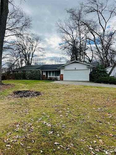 7961 Comanche Trail Temperance, MI 48182