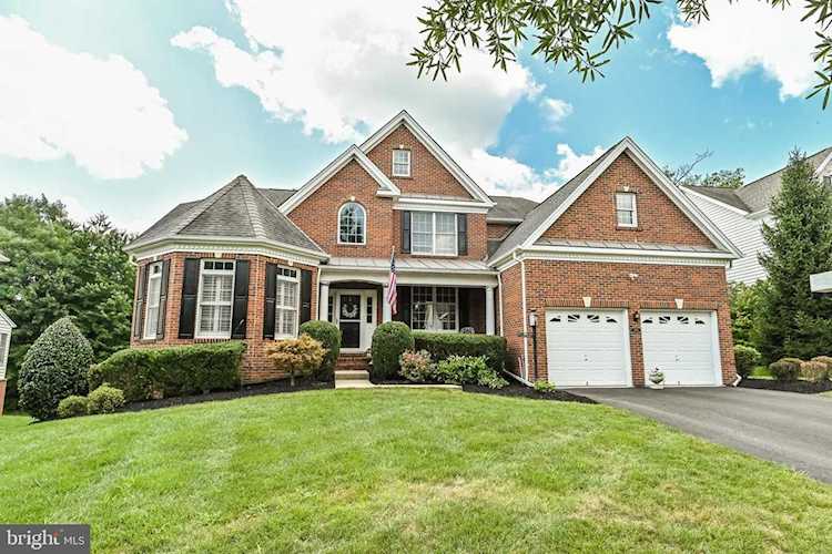 5762 Waterloo Bridge Circle Haymarket, VA 20169 | MLS VAPW2033188 Photo 1