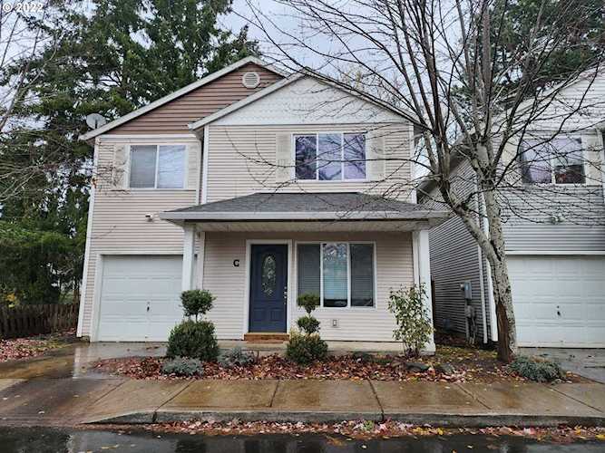 3721 SE 136th AVE #C Portland, OR 97236
