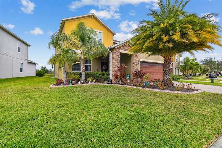 10222 Count Fleet Dr Ruskin, FL 33573