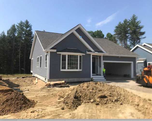 75 Three Ponds Dr #43 Brentwood, NH 03833