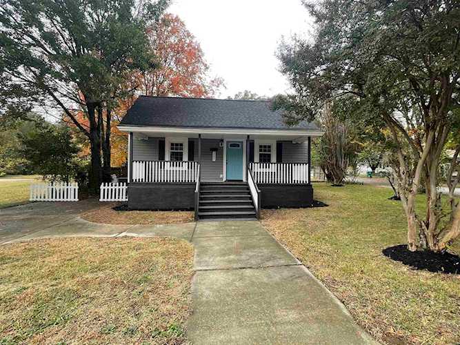 207 Elm Street Gaffney, SC 29340