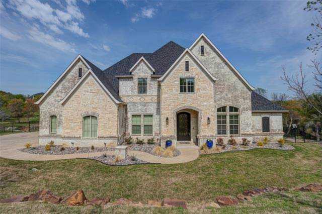 405 Silver Canyon Court Fort Worth, TX 76108