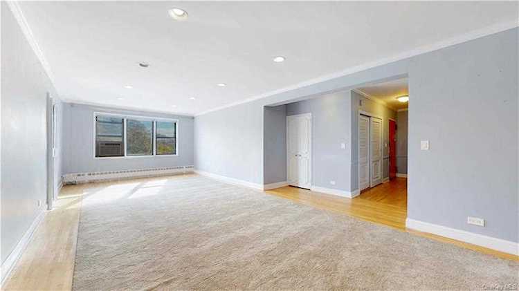 3701 Henry Hudson Parkway #5B Bronx, NY 10463