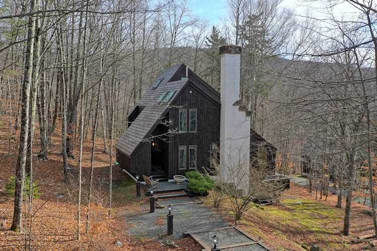 1383 Salt Ash Rd Plymouth, VT 05056