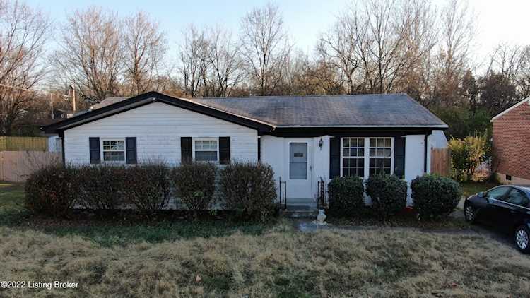 5712 Midnight Ln Louisville, KY 40229