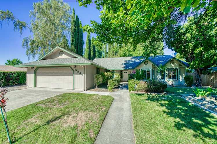 5846 Farm House Ln Redding, CA 96001