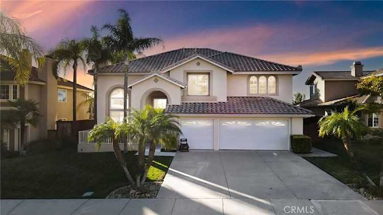 23859 Via Segovia Murrieta, CA 92562