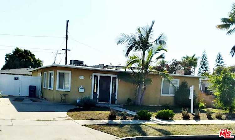3724 W 145th St Hawthorne, CA 90250