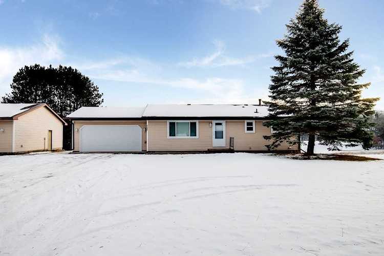 21081 Evergreen Street NW Oak Grove, MN 55011 | MLS 6309036 Photo 1