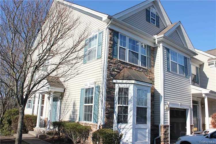 22 Webster Court Monroe, NY 10950
