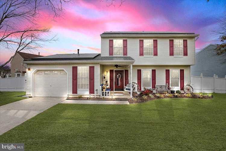 225 Ashley Ln Lumberton, NJ 08048
